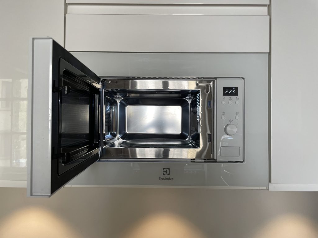 Micro-ondes Electrolux