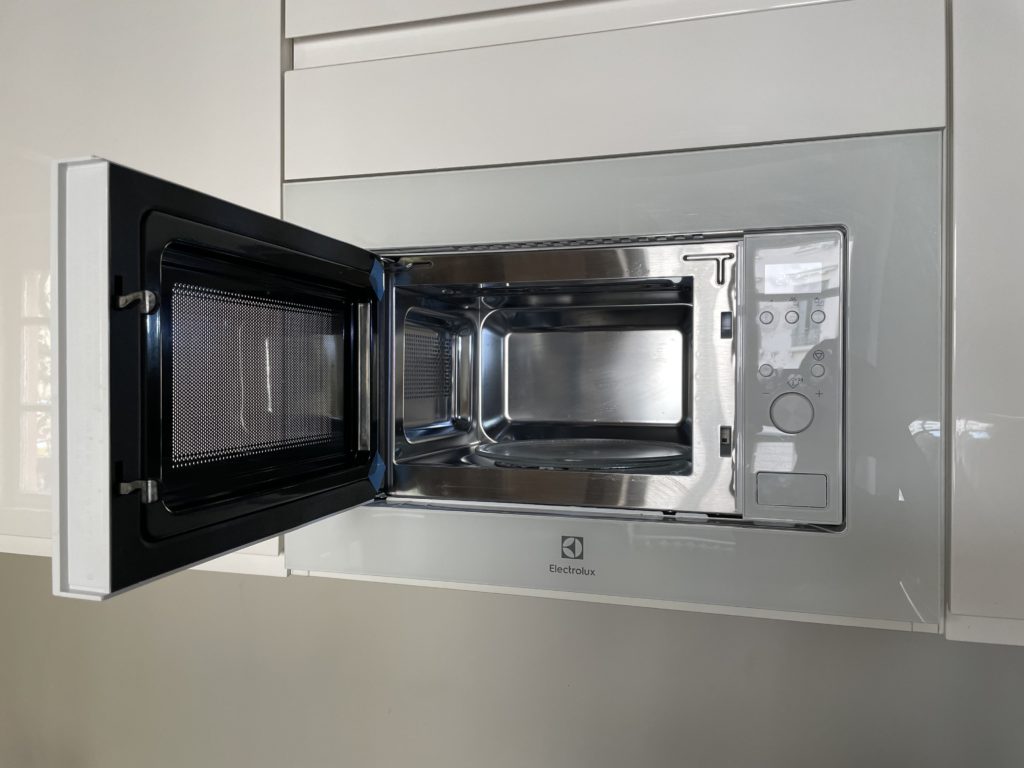 Micro-ondes Electrolux