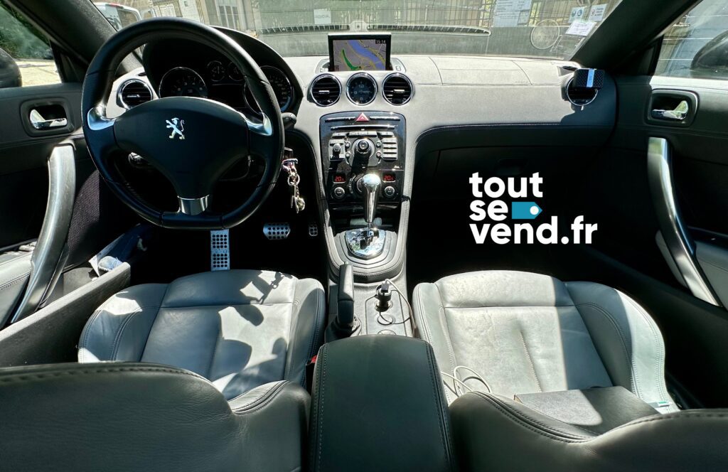 Peugeot RCZ