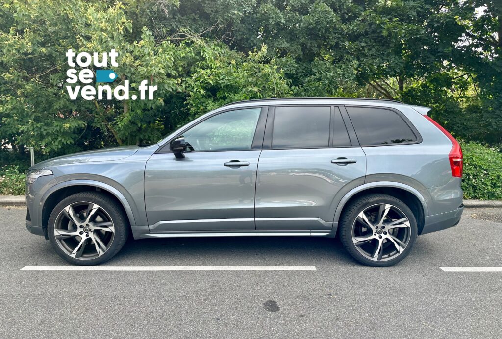 Volvo XC90 R-Design